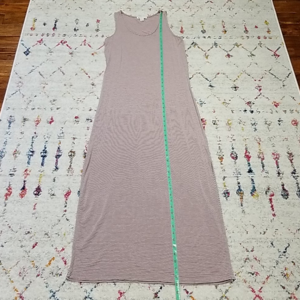 Striped Maxi Dress - Picture 6 of 8